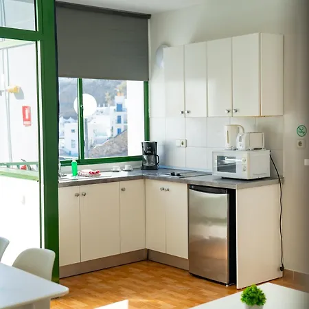 Halley Apartament *