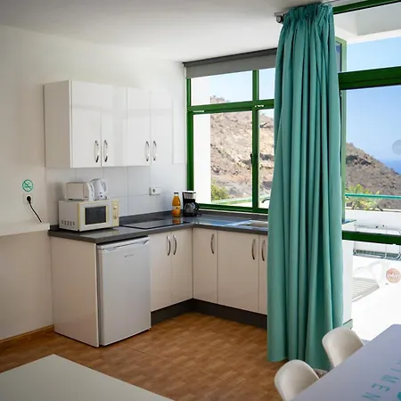 Apartament Halley *
